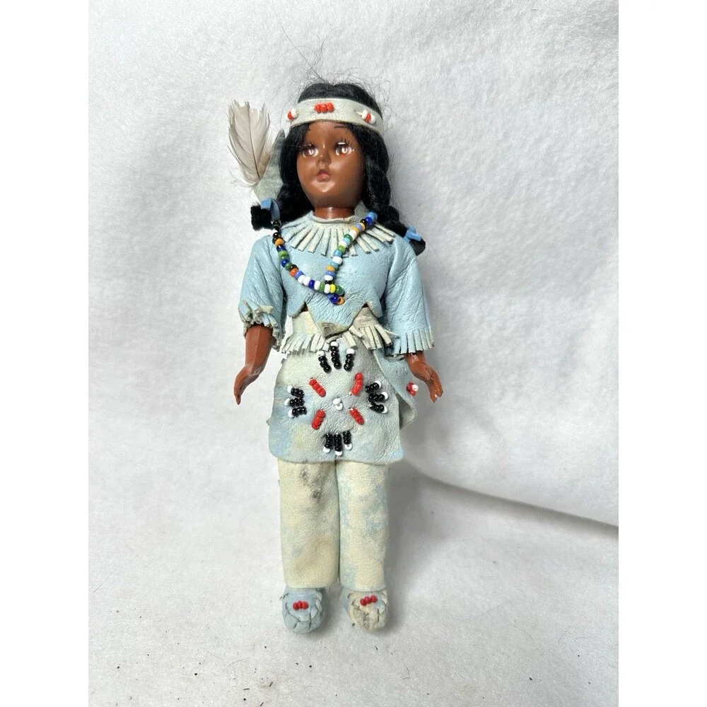 VTG Native American Indian Souvenir Doll 7.5